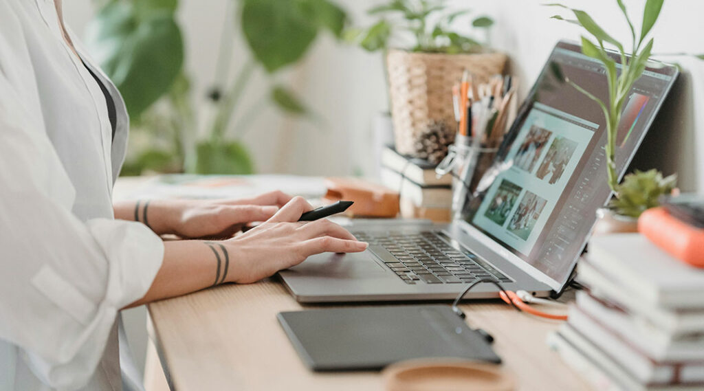 equilíbrio entre teletrabalho e escritório