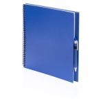 Caderno A4 com argolas e caneta para oferecer cor azul