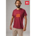 T-shirts personalizáveis em 100% algodão cor bordeaux vista conjunto