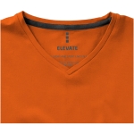 T-shirts em material orgânico com logotipo vista detalhe 3