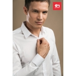 Camisas personalizadas corte ajustado, homem 115 g/m2 THC Paris cor branco vista conjunto