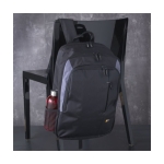 Mochila de nylon 400D para PC de 17'' Case Logic ''Reso'' cor preto imagem de estilo de vida