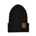 Gorro de algodão reciclado com patch decorativo e acabamento em malha cor preto vista frontal 