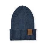 Gorro de algodão reciclado com patch decorativo e acabamento em malha cor azul vista frontal 