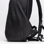 Mochila de viagem com bolsos antirroubo e espaço para PC 15,6” cor preto